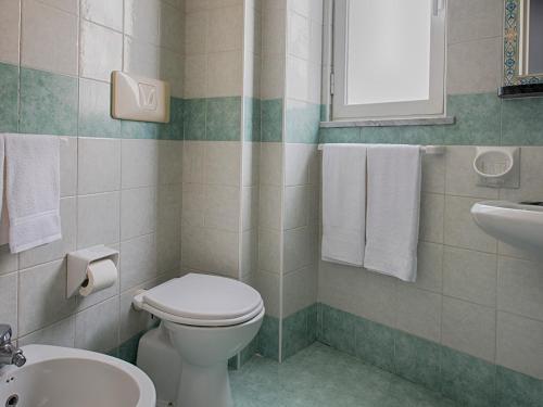 Noris Hotel 3*