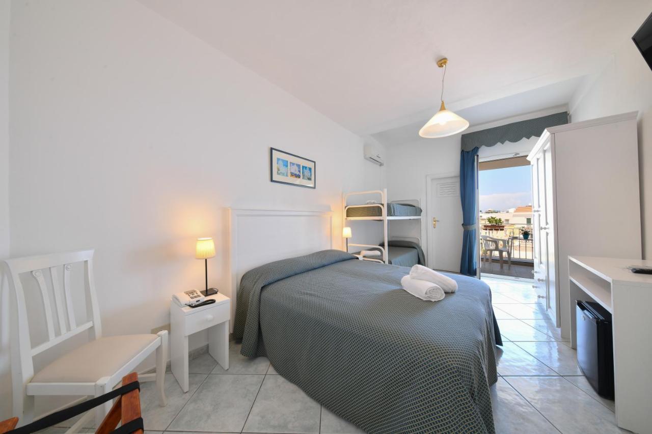 Noris Hotel