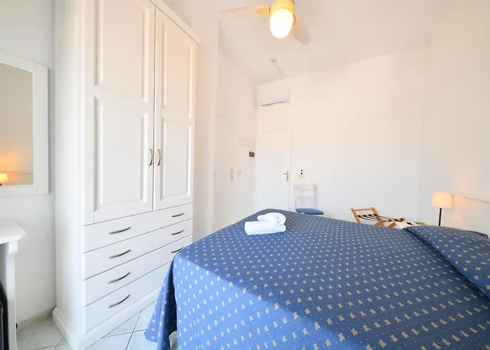 Hotel Noris